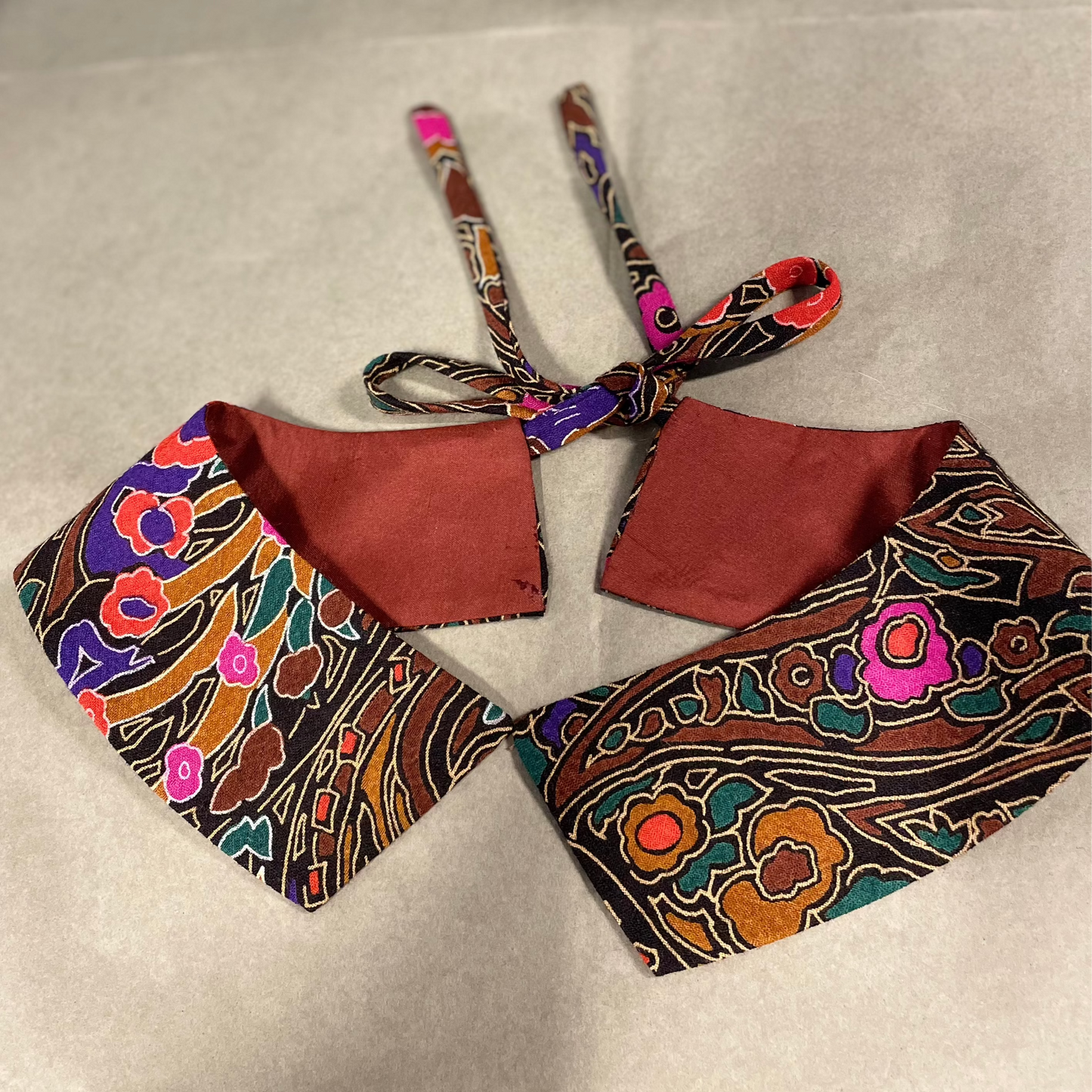 Geometric Peter Pan Libby Collar