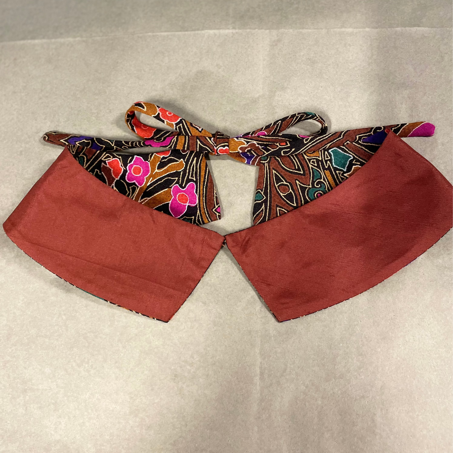 Geometric Peter Pan Libby Collar