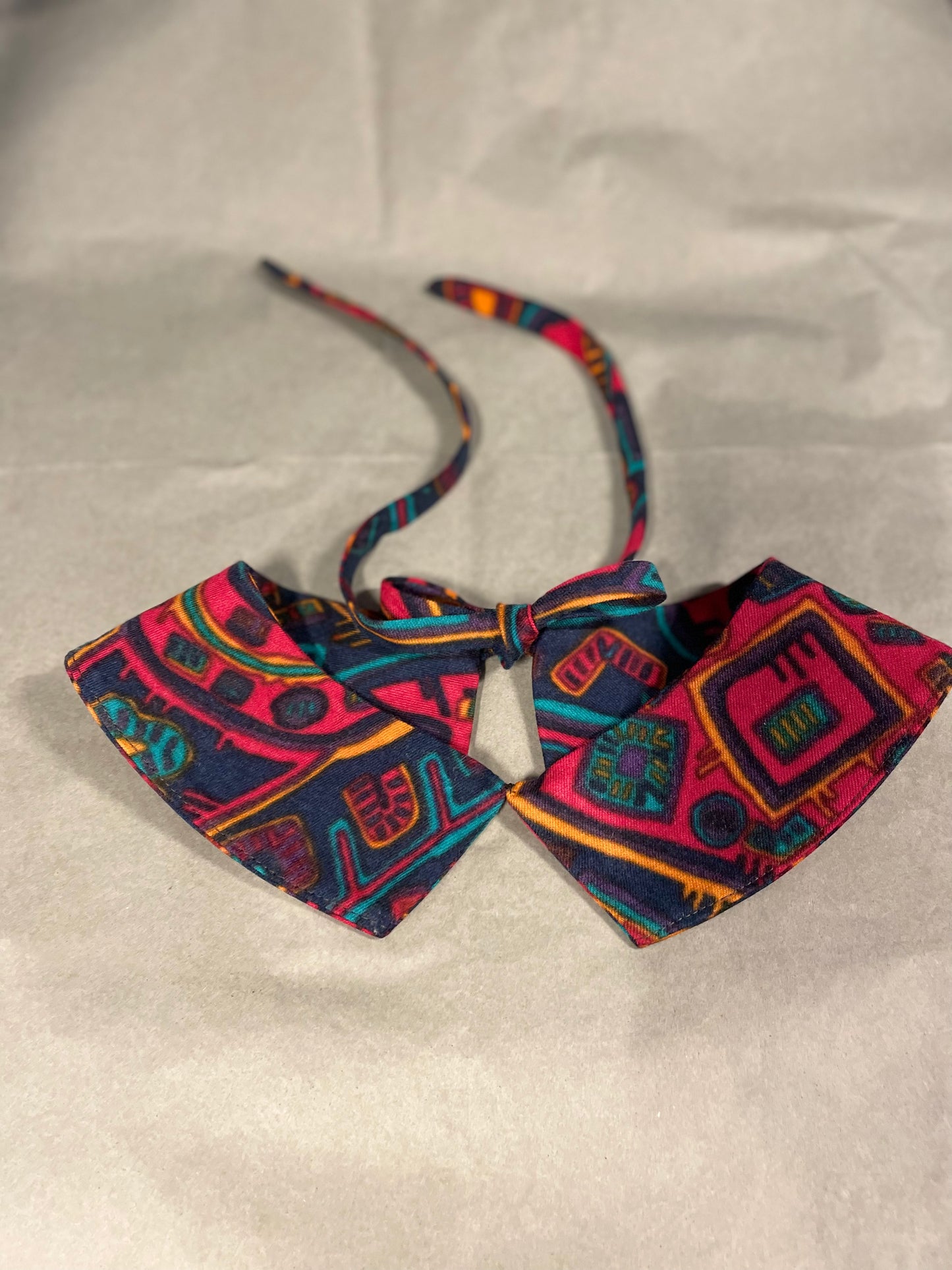Geometric Peter Pan Libby Collar