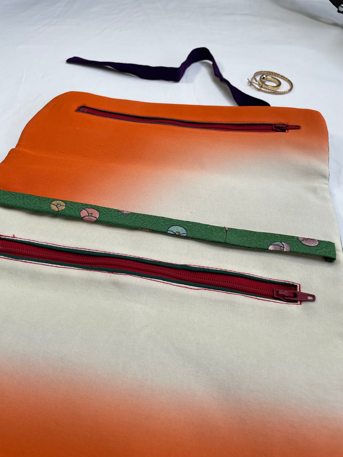 Green floral silk jewellery roll