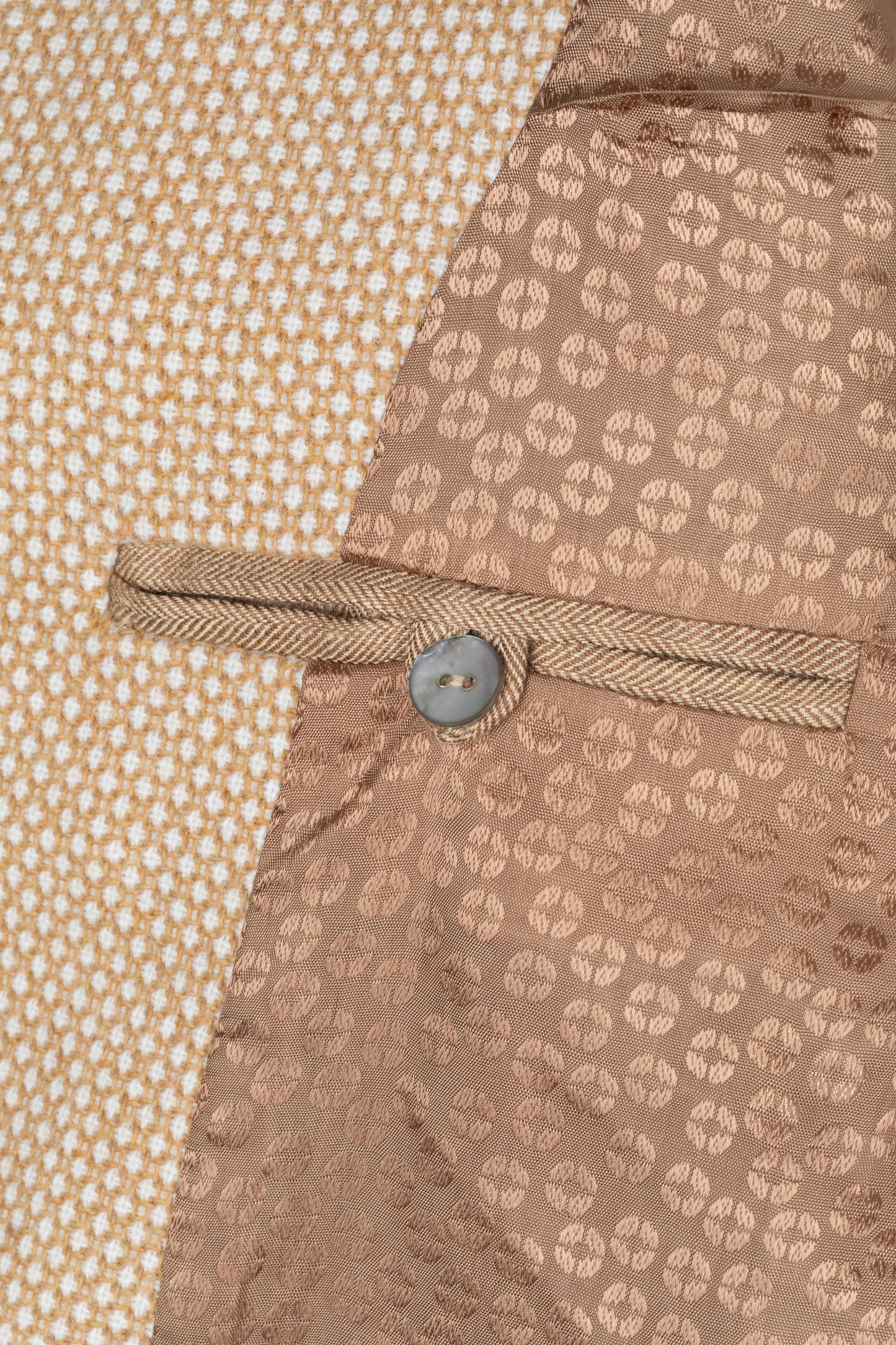 Classic Mocha Cream - Shruggler