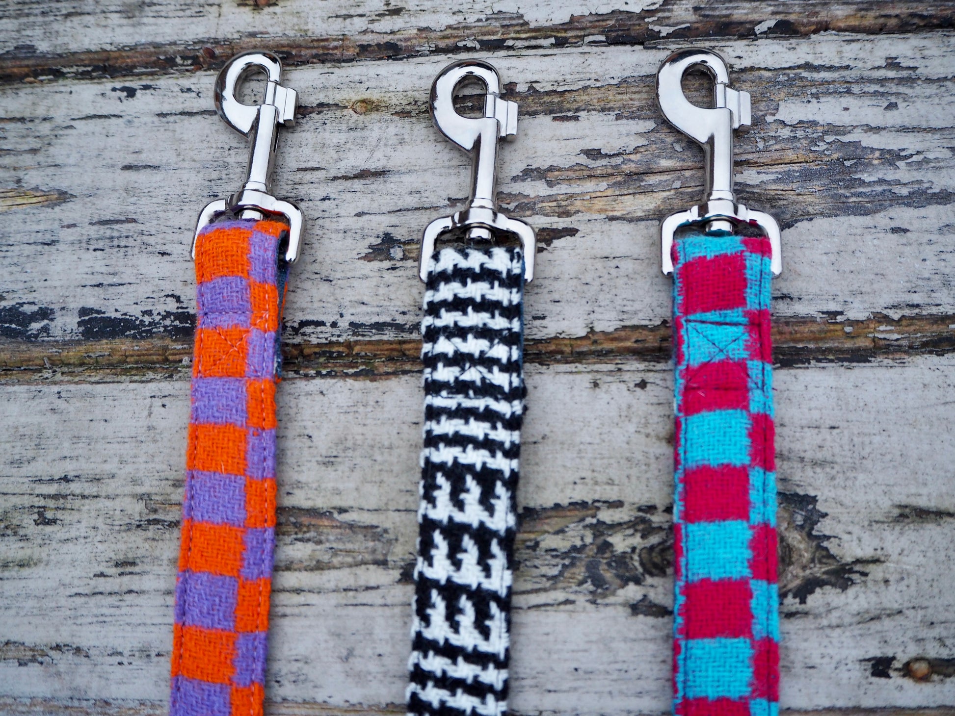 Charlie Checked Vintage Wool Dog Lead - Shruggler